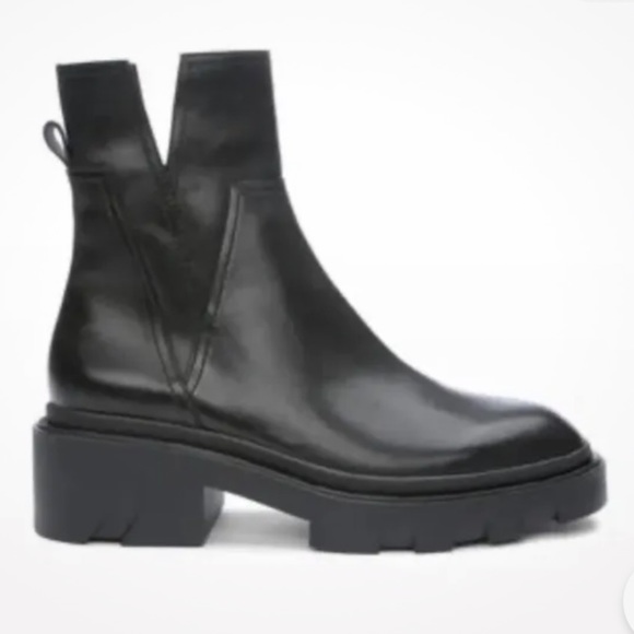 ASH x Free People Melrose Lug Sole 7 Black Leather Smooth Leather V-Cut Ankle